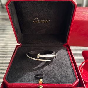 Cartier 15cm juste un clou white gold with box , pouches and certificate